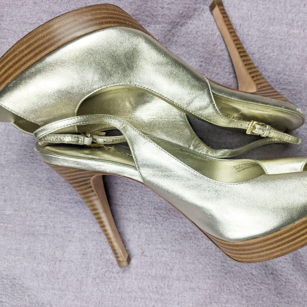 Cole Haan Gold Peep toe Size 10 Heels